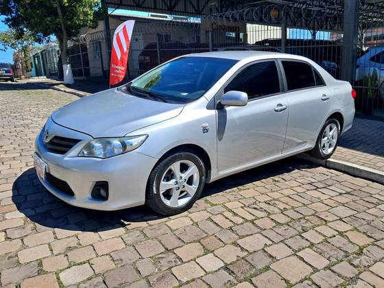 TOYOTA COROLLA 1.8 GLI 16V FLEX 4P AUTOMÁTICO TOYOTA COROLLA 1.8 GLI 16V FLEX 4P AUTOMÁTICO